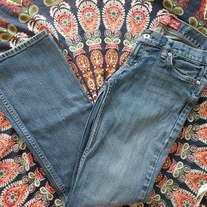 Guess bootcut jeans, size 28
